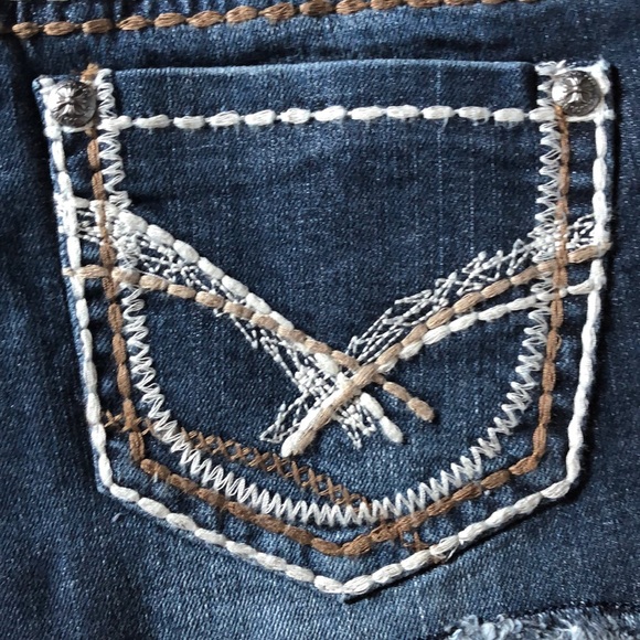 ‼️LAST 1‼️ NWT 💋 LA IDOL FRINGED JEAN SHORT Sz XS - Picture 5 of 10